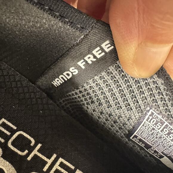 Skechers Max Cushioning Men's Size 10.5 Black/White Slip-Ins Hand Free - Picture 8 of 13